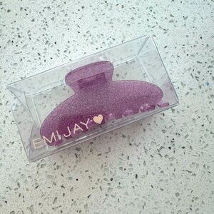 Emijay big effing clip in Capricorn